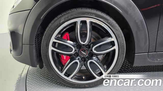 MINI Cooper S JCW 3rd Generation 2017 — фото 5