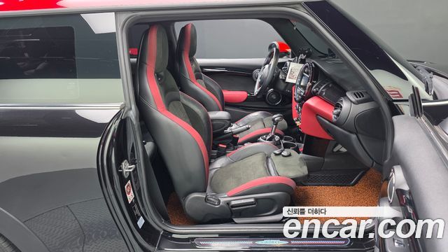 MINI Cooper S JCW 3rd Generation 2017 — фото 11