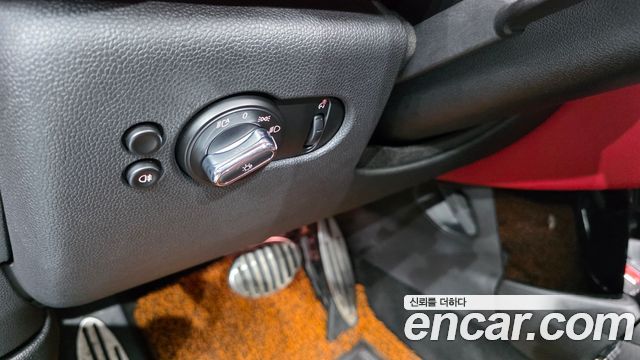 MINI Cooper S JCW 3rd Generation 2017 — фото 16