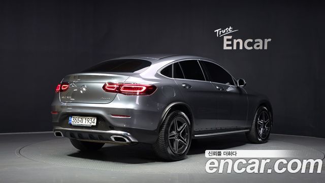 Mercedes-Benz GLC-Class (X253) GLC300 4MATIC Premium Coupe 2021 — фото 2