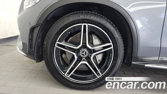 Mercedes-Benz GLC-Class (X253) GLC300 4MATIC Premium Coupe 2021 — фото 5