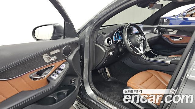 Mercedes-Benz GLC-Class (X253) GLC300 4MATIC Premium Coupe 2021 — фото 10
