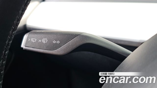 Tesla Model Y RWD 2024 — фото 14