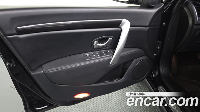 Renault Korea SM7 Nova LPLI 2.0 LPe Disabled 2017 — фото 30