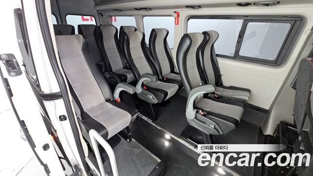 Renault Korea Master 2.3 15-Seater 2019 — фото 15