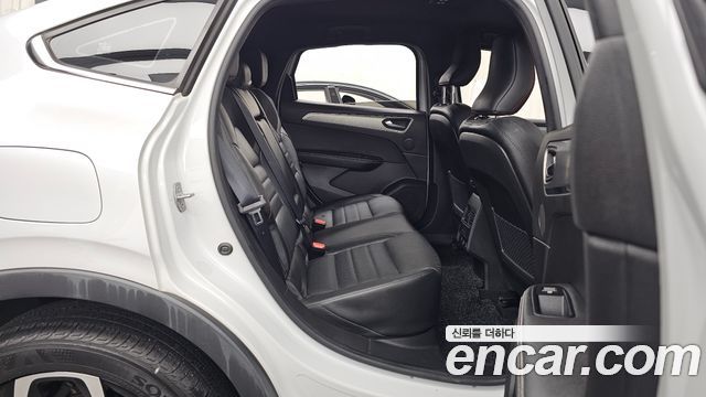 Renault Korea XM3 1.3 TCe RE Inspire 2023 — фото 12