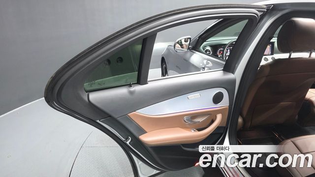 Mercedes-Benz E-Class (W213) E250 Avantgarde 2020 — фото 25