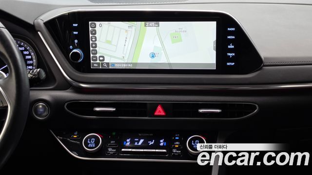Hyundai Sonata (DN8) 2.0 Premium Plus 2022 — фото 14