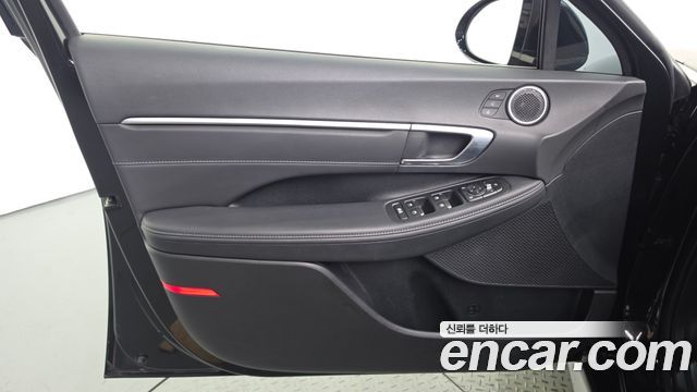 Hyundai Sonata (DN8) 2.0 Premium Plus 2022 — фото 24