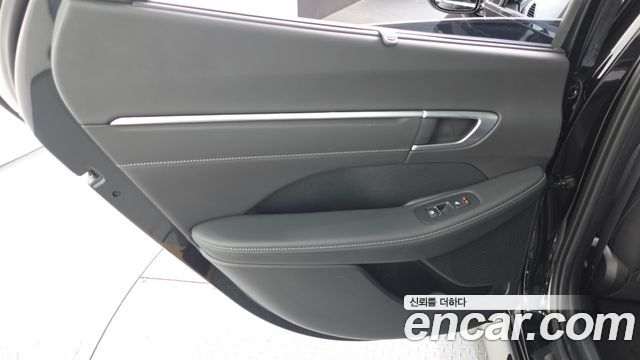 Hyundai Sonata (DN8) 2.0 Premium Plus 2022 — фото 25