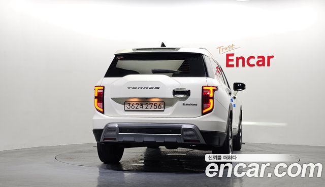 KG Mobility (SsangYong) Torres Gasoline 1.5 2WD T7 2023 — фото 4