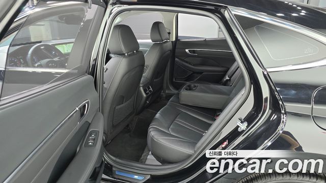 Hyundai Sonata (DN8) 2.0 Premium Plus 2022 — фото 11