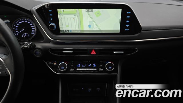 Hyundai Sonata (DN8) 2.0 Premium Plus 2022 — фото 12