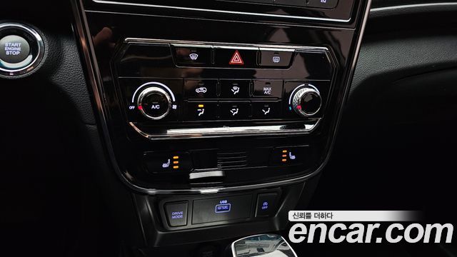 KG Mobility (SsangYong) Very New Tivoli Gasoline 1.5 2WD V1 2021 — фото 18