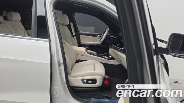 BMW X7 (G07) xDrive 40i M Sport 7STR 2024 — фото 11