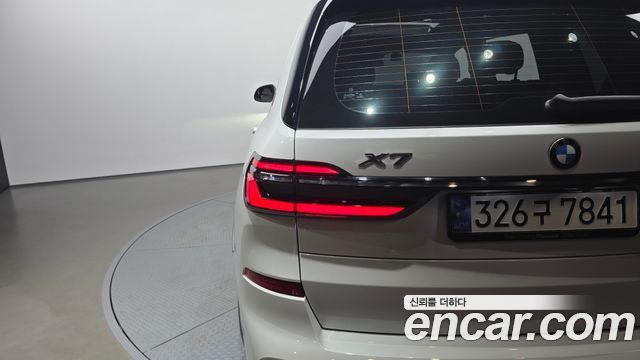 BMW X7 (G07) xDrive 40i M Sport 7STR 2024 — фото 23