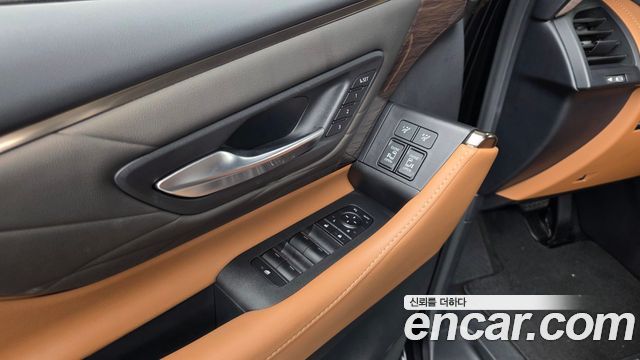 Toyota Alphard (IV) 2.5 HEV Executive AWD 2024 — фото 35