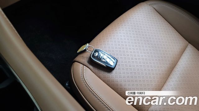Toyota Alphard (IV) 2.5 HEV Executive AWD 2024 — фото 40