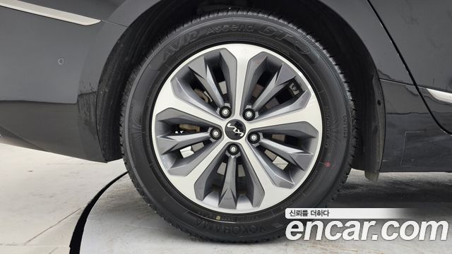 Kia K8 Hybrid Noblesse 2023 — фото 5