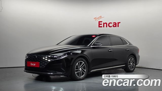 Hyundai Grandeur (IG) 3.0 LPi Rent Car Modern