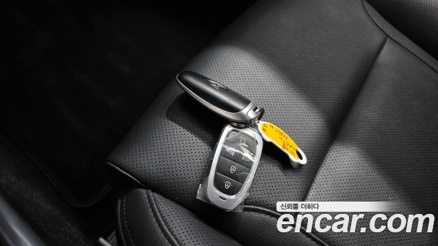 Hyundai Grandeur (IG) 3.0 LPi Rent Car Modern 2023 — фото 16