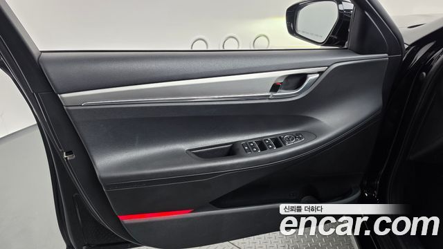 Hyundai Grandeur (IG) 3.0 LPi Rent Car Modern 2023 — фото 24
