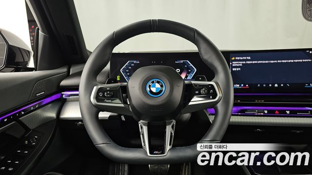 BMW 5 Series (G60) 530e xDrive M Sport 2025 — фото 13