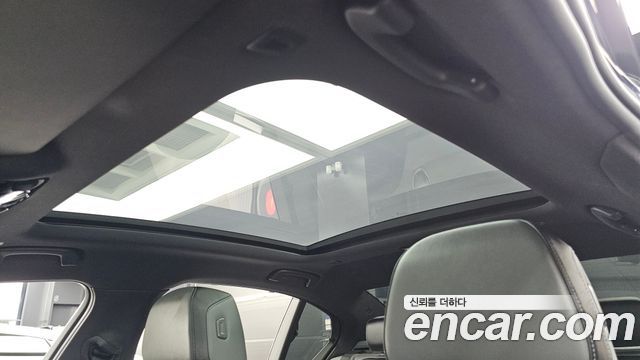 BMW 5 Series (G60) 530e xDrive M Sport 2025 — фото 19
