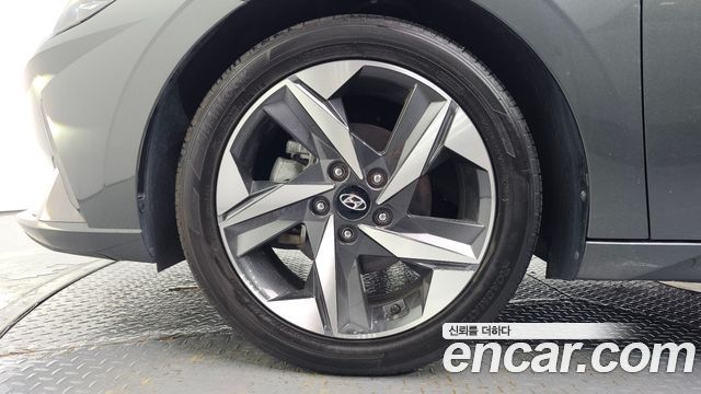 Hyundai Avante (CN7) 1.6 Inspiration 2023 — фото 5