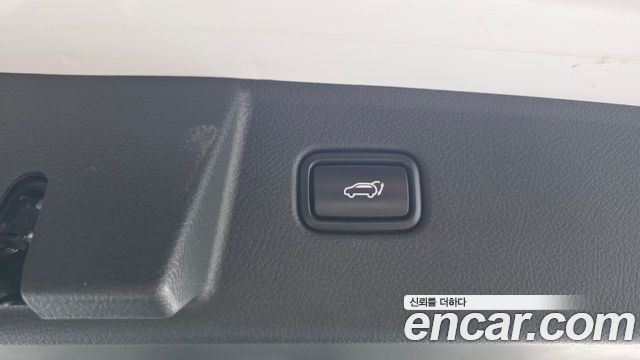 Kia Mohave The Master Diesel 3.0 4WD 7-Seater Platinum 2024 — фото 20