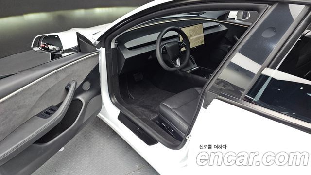 Tesla Model 3 Long Range AWD 2024 — фото 11