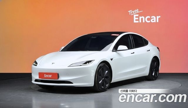 Tesla Model 3 Long Range AWD