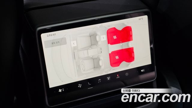 Tesla Model 3 Long Range AWD 2024 — фото 30