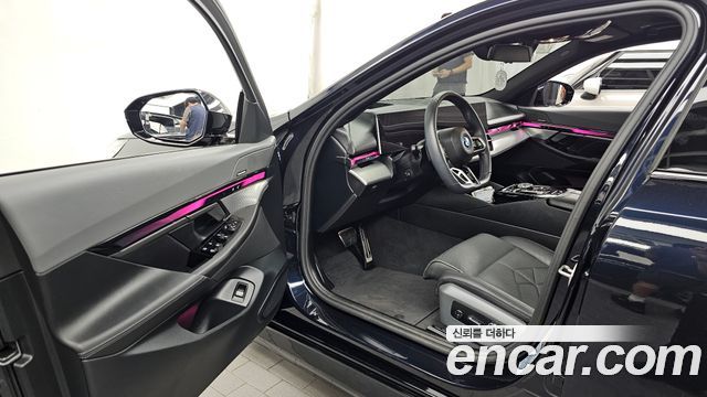 BMW 5 Series (G60) 530e M Sport 2026 — фото 10