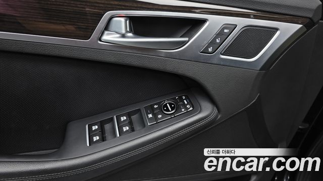 Genesis G80 3.3 GDI AWD Luxury 2018 — фото 11