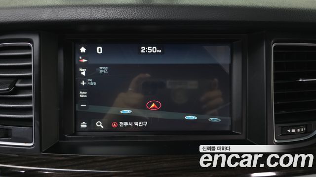 Genesis G80 3.3 GDI AWD Luxury 2018 — фото 20