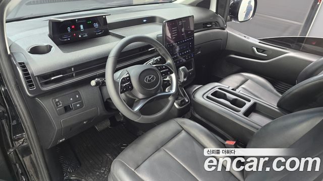 Hyundai Staria L3.5 Cargo 3-Seater Modern 2022 — фото 7
