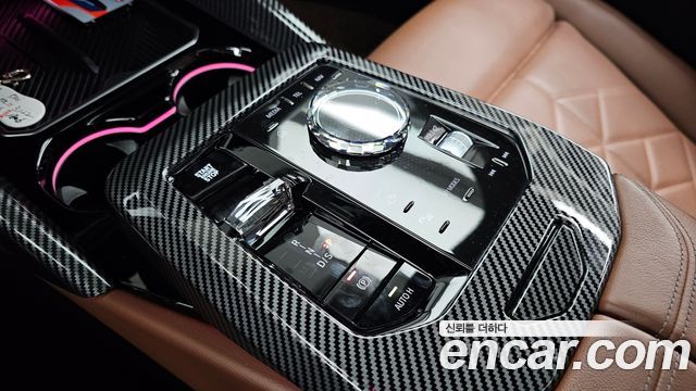BMW 5 Series (G60) 530i xDrive M Sport 2025 — фото 9