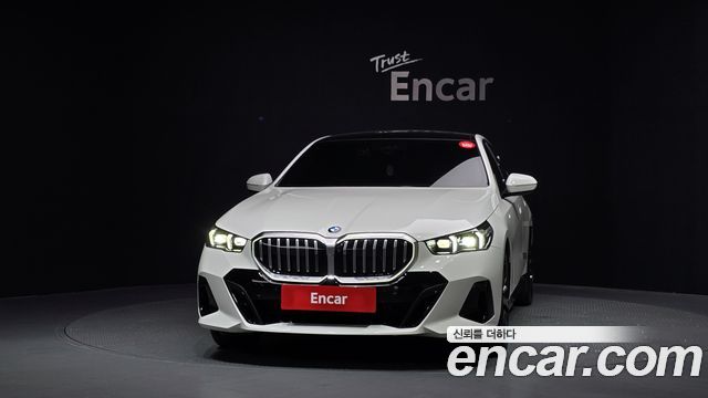 BMW 5 Series (G60) 530i xDrive M Sport 2024 — фото 3