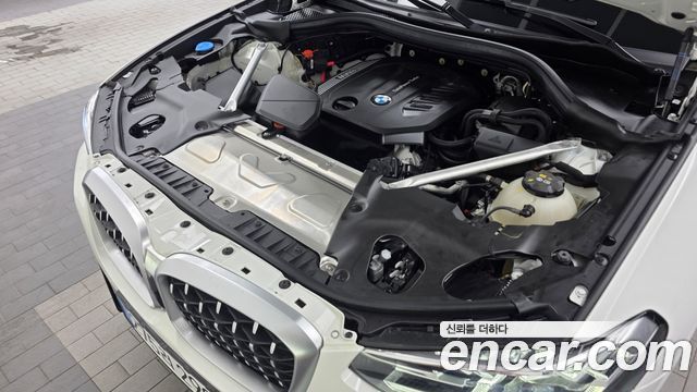 BMW X4 (G02) xDrive20d M Sport 2025 — фото 6