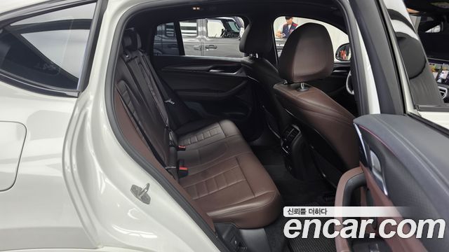 BMW X4 (G02) xDrive20d M Sport 2025 — фото 12