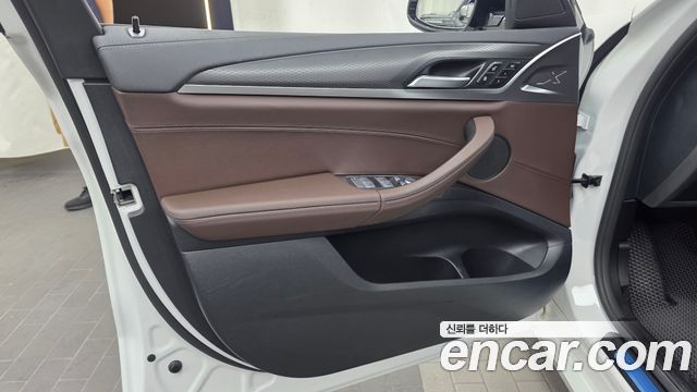 BMW X4 (G02) xDrive20d M Sport 2025 — фото 24