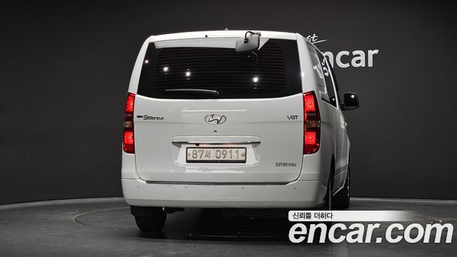 Hyundai Grand Starex Van 5-Seater Smart 2021 — фото 4