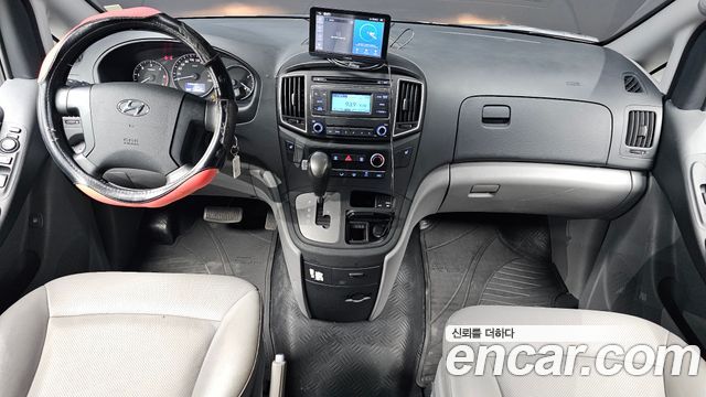 Hyundai Grand Starex Van 5-Seater Smart 2021 — фото 7