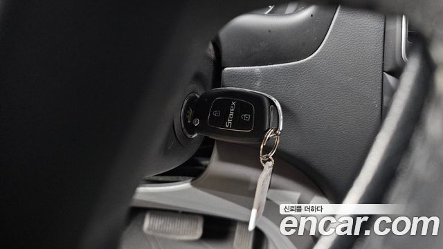 Hyundai Grand Starex Van 5-Seater Smart 2021 — фото 19