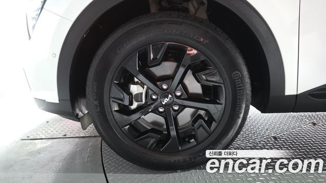 Kia Sportage Hybrid (V) 30Th Edition 2WD 2024 — фото 5