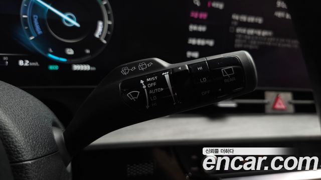 Kia Sportage Hybrid (V) 30Th Edition 2WD 2024 — фото 17
