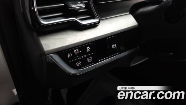 Kia Sportage Hybrid (V) 30Th Edition 2WD 2024 — фото 29