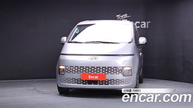Hyundai Staria 4WD Tourer 11-Seater Modern 2022 — фото 3
