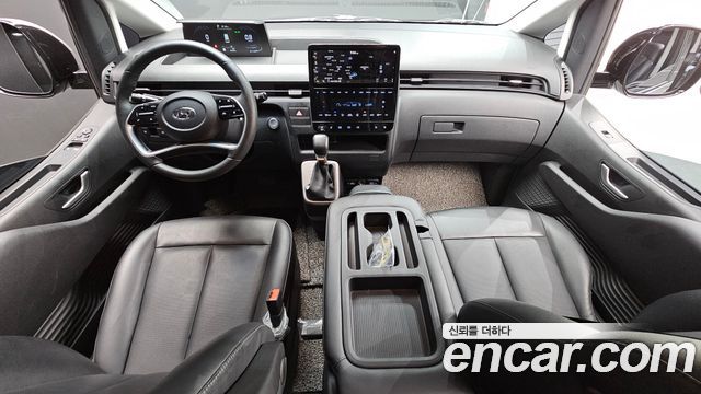 Hyundai Staria 4WD Tourer 11-Seater Modern 2022 — фото 7